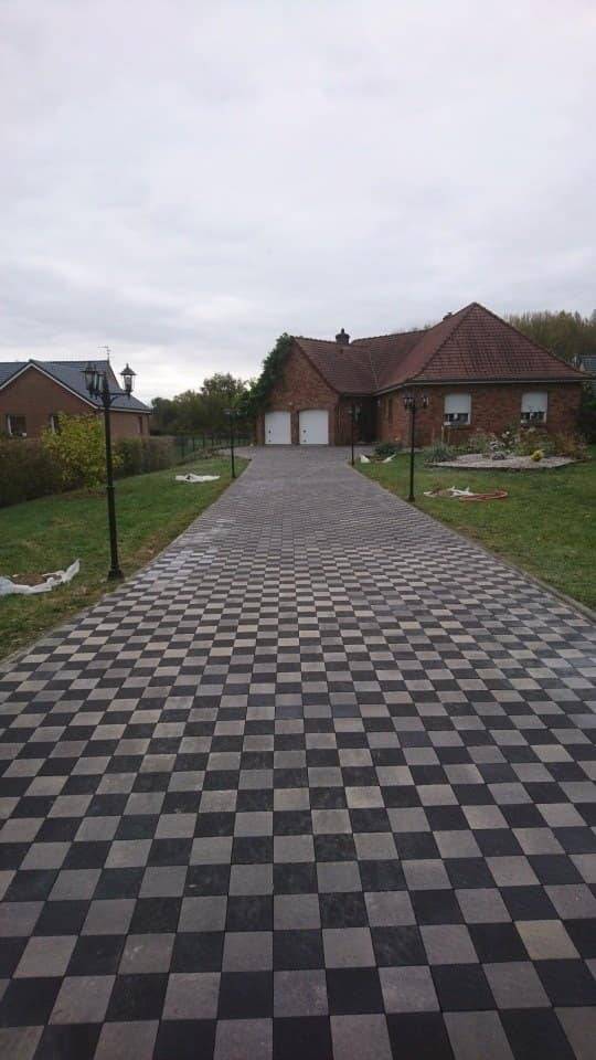 Allée de garage en pavage à Saint-Venant